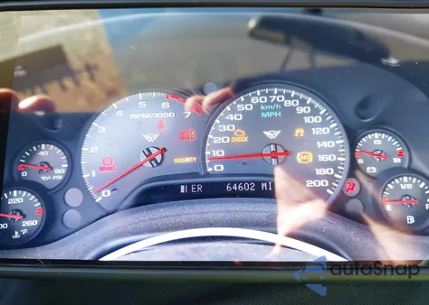 2004 Chevrolet Corvette z USA, uszkodzony, nr VIN 1G1YY22GX45119841